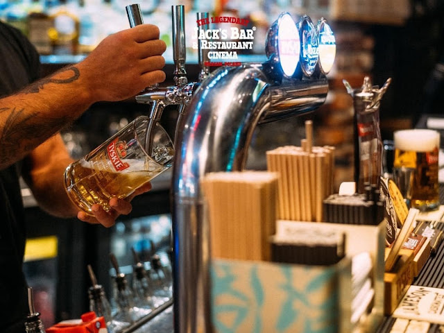 Jack's Cinema Bar by null