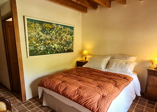 Photo de DOMAINE DE LABROUSSE, Maison d'hôtes en Périgord à Agonac (24460)