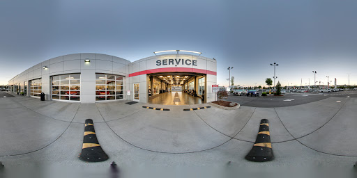Doxon Toyota of Auburn