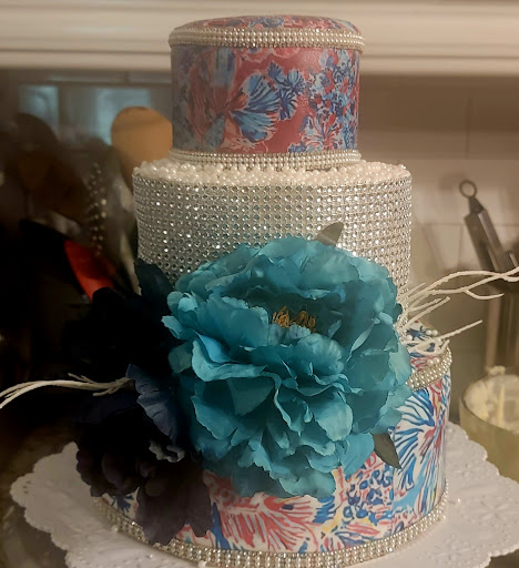 Elle's Little Slice of Heaven - Thumbnail