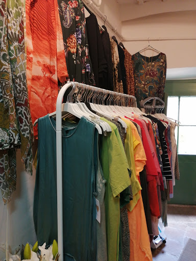 Blanc Moda - Visual