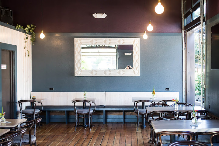 Grand Army Tavern by null