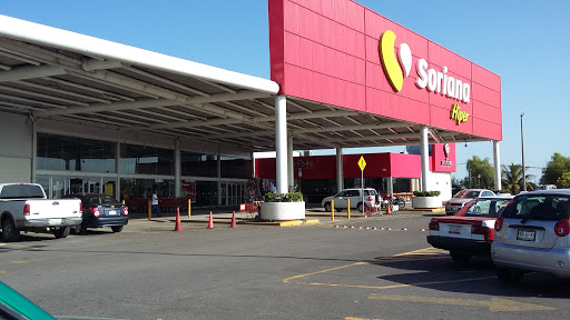 Soriana Híper Floresta