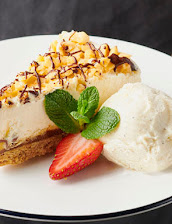 Baked Vanilla Cheesecake