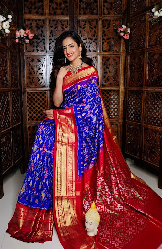 Royal silks - Thumbnail
