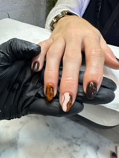 Buff Beauty - Thumbnail