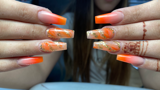 Top Nail Queen Logo