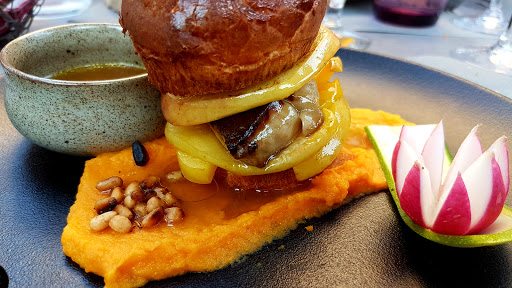 Photo 3 - Le Beef and COw