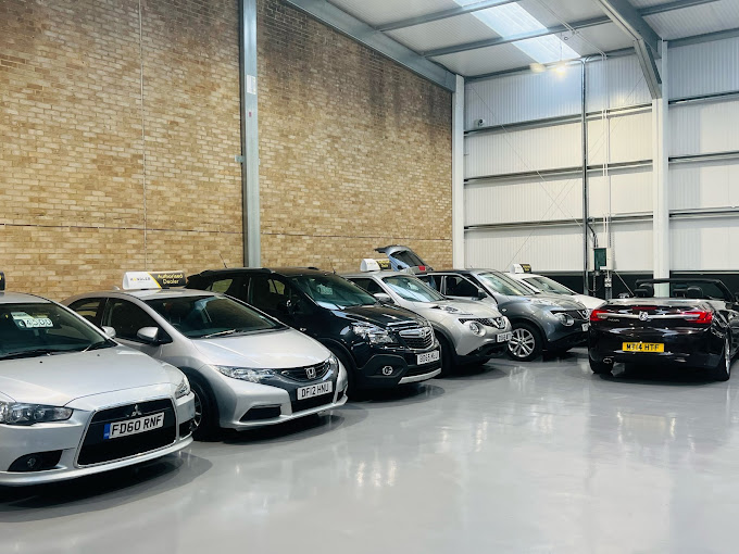 Global Autos MK - Used Vans and Cars Dealer photo 2