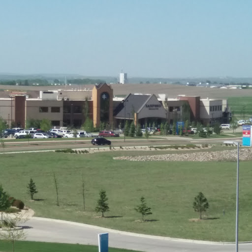 Sanford West Dickinson Clinic - Thumbnail