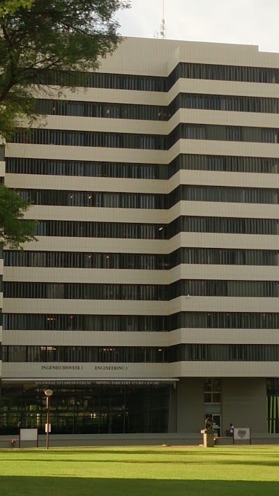 Photos of Engineering Sciences 1 Building