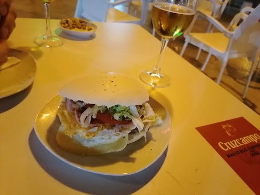 Dupin´s 1 Bocatería y Hamburguesería - Thumbnail
