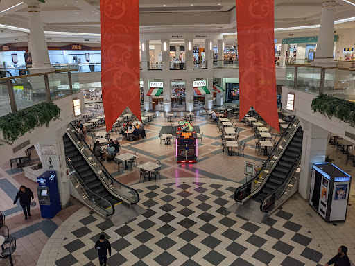 Glenbrook Square - Visual