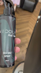 Photo n°10 de Jean Claude Biguine Cannes à Cannes (Salon de manucure)