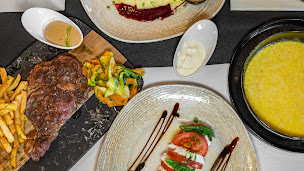 Photo n°18 de Flory's à Les Pavillons-sous-Bois (Restaurant roumain)