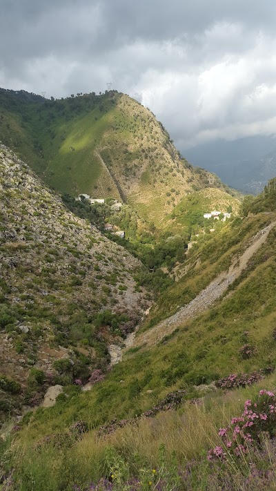 Photos of Cascade Waterfall