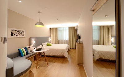 Hotels Etc