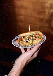 Photo n°40 de oHKo Bordeaux I Restaurant fusion d'ambiance aux Chartrons à Bordeaux (Bar à cocktails)