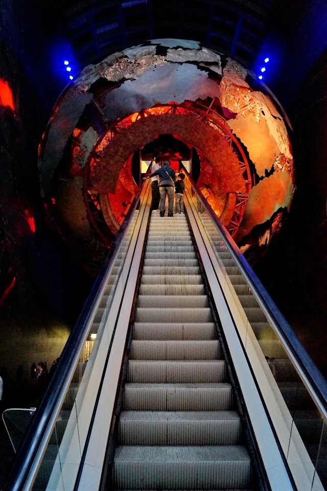 Natural History Museum Cromwell Road (Stop H)