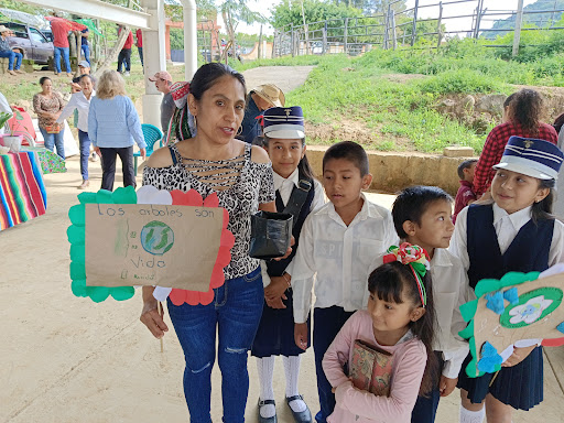 Esc.rural Primaria Jose Ma.Morelos y Pavon Gallery - Mexico