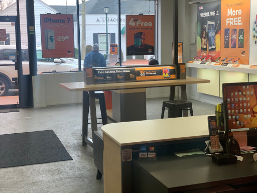 Boost Mobile - Visual