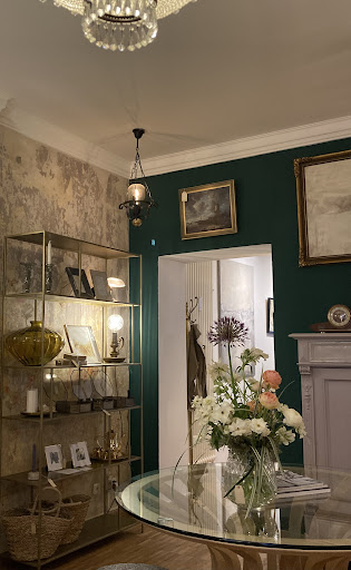 Atelier ZEITGOLD • Interieur • Art • Café • Florale Einzelstücke - Thumbnail