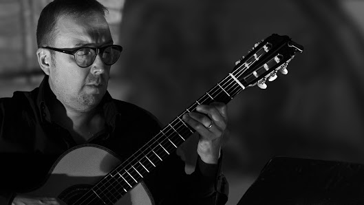 Alessandro Minci - Lezioni di chitarra a Cassino - corso di chitarra a Cassino Via Virgilio, 21, 03043 Cassino FR, Italia