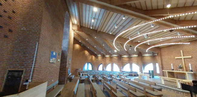 Anmeldelser af Karlslunde Strandkirke i Solrød Strand - Kirke