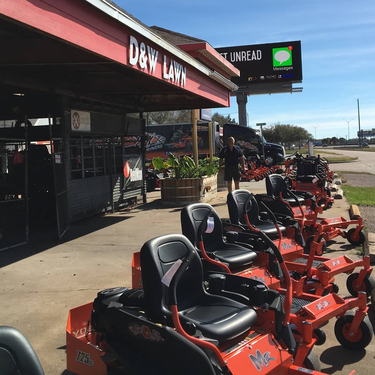 D & W Lawn 4099380271 Lawn Mower Store in La Marque