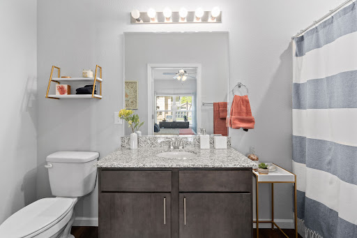 Highview Pointe - Thumbnail