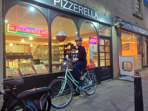 Pizzerella - Visual