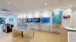 Photo n°8 de Boutique SFR Lons Le Saunier à Lons-le-Saunier (Opérateur téléphonique)