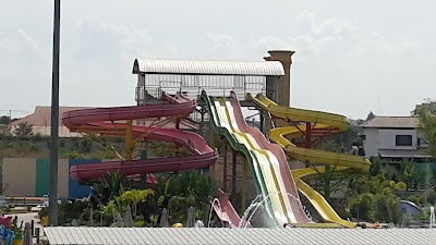 Photos of Itec Shopping Mall