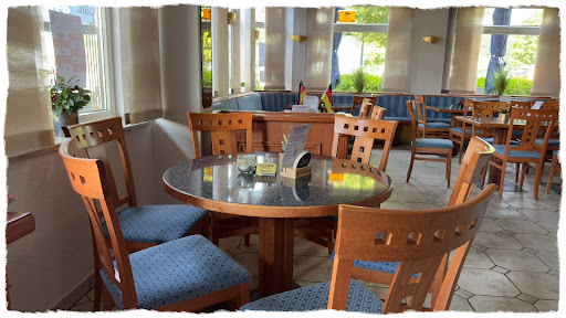 Cafe Greiner - Visual