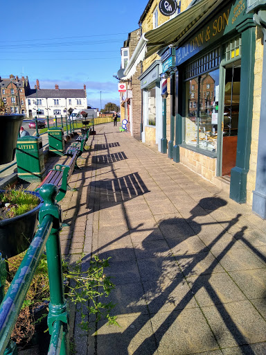 Red Lion Front Street West