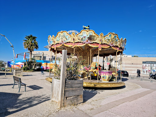 Carrousel La belle époque - Escale