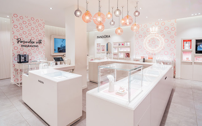Pandora Manchester Arndale - Jewelry