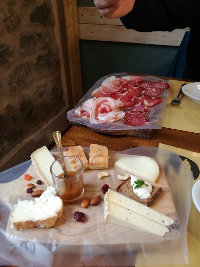Osteria San Francesco e il Lupo