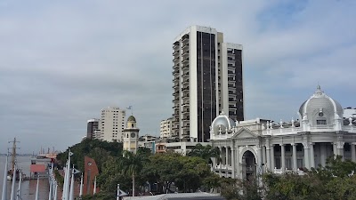 Photos of Malec&oacute;n 2000