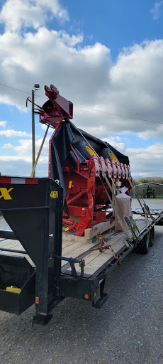Interstate Tractor - Visual