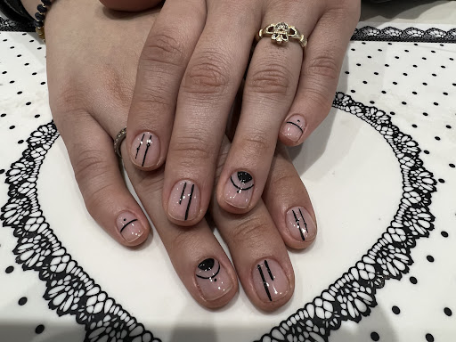 168 larchmont nail spa - Thumbnail