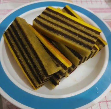 Sinang Dapur Kue Lapis Legit, Author: Fakhrudin Gallery