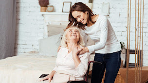 Photo n°1 de Home Services Marseille Centre Sud à Marseille (Soins aux personnes âgées)