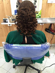 Photo n°8 de Hair By Nenette à Villeneuve-sur-Lot (Salon de coiffure)