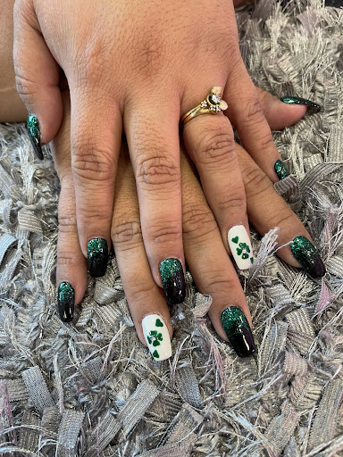 Serenity Beauty Lounge - Thumbnail