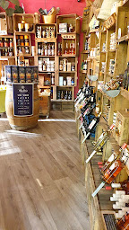Photo n°21 de Mios primeurs à Mios (Cave à vins)