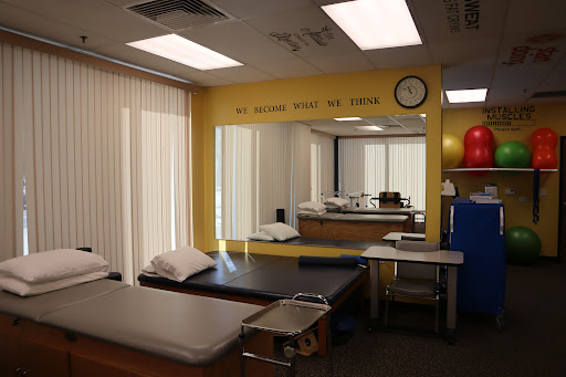 Coalinga Regional Medical Center - Thumbnail