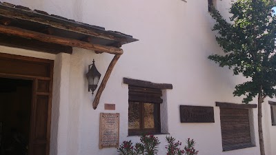 Photos of D&aacute;rsena