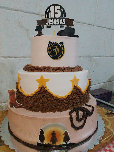 Mia's cake - Thumbnail