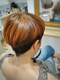 Photo n°10 de Parenthèse Naturelle à Carpentras (Salon de coiffure)